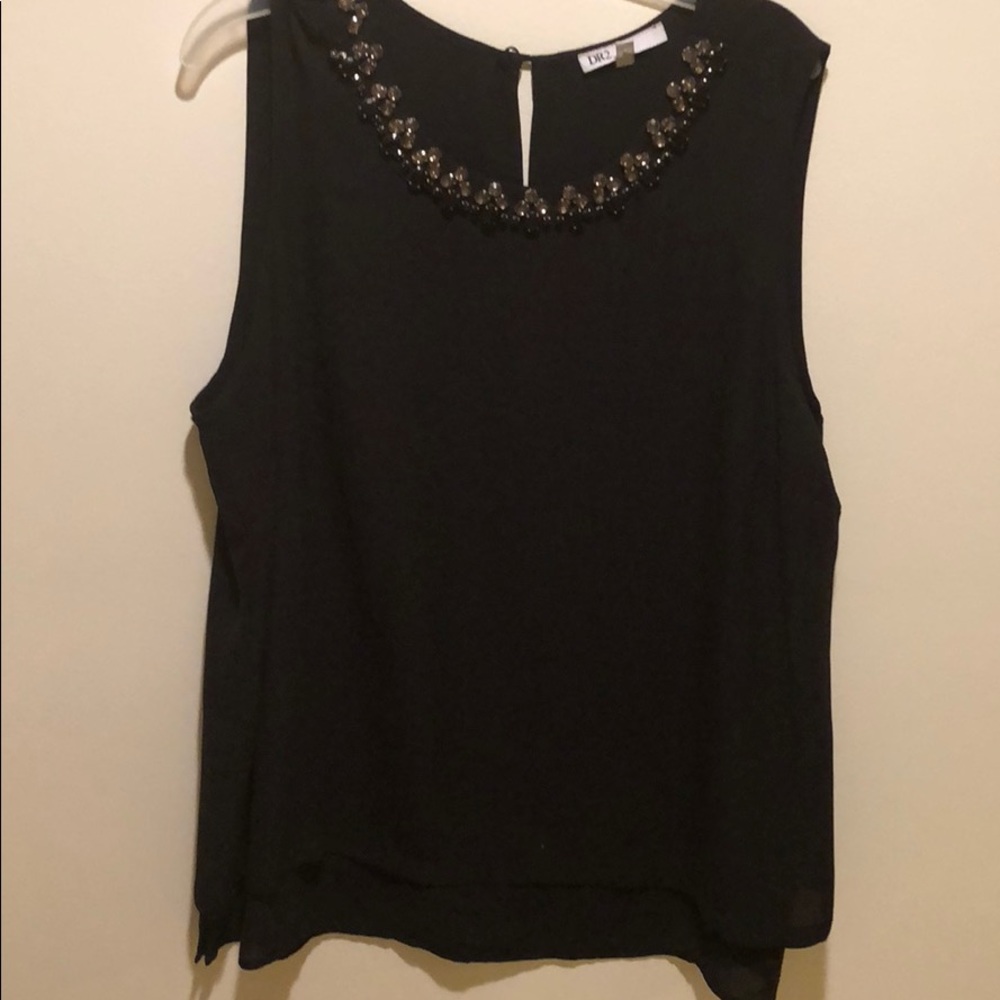DR2 black blouse